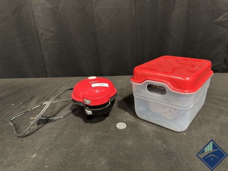 Dash Waffle Maker