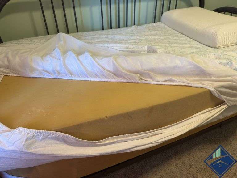 Metal Framed Trundle Twin Bed