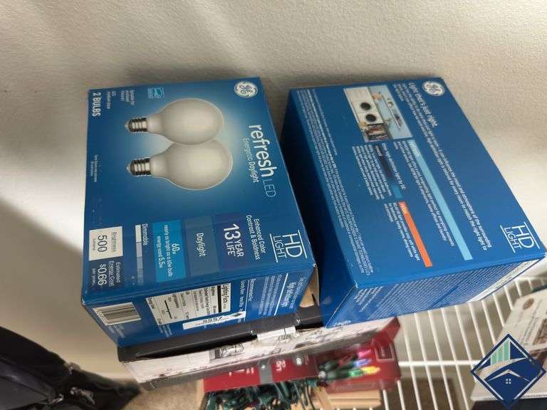 Christmas Lights & Light Bulbs