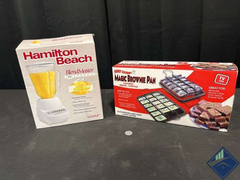 Magic Brownie Pan and Hamilton Beach BlendMaster