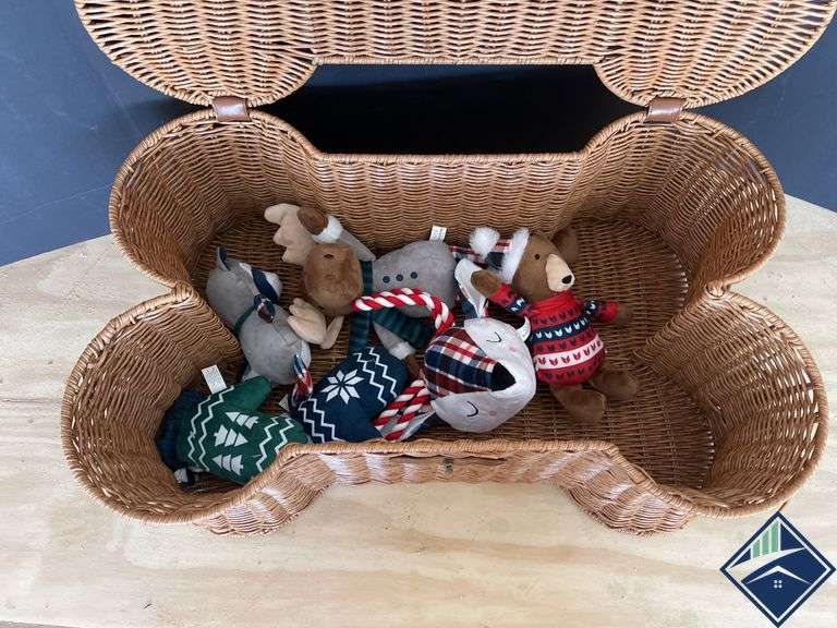 Wicker Dog Bone Basket with Dog Toys