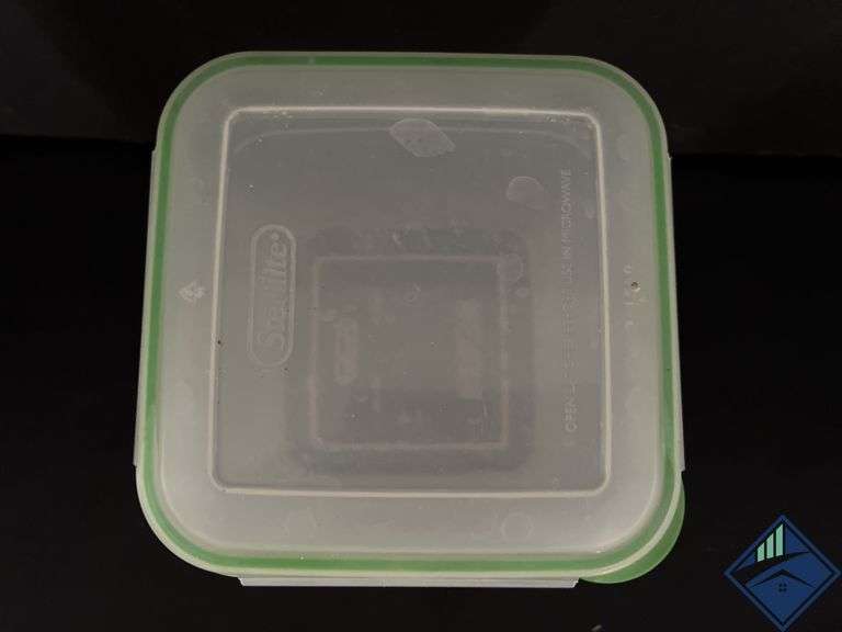 Snapware and Sterilite Food Storage Containers