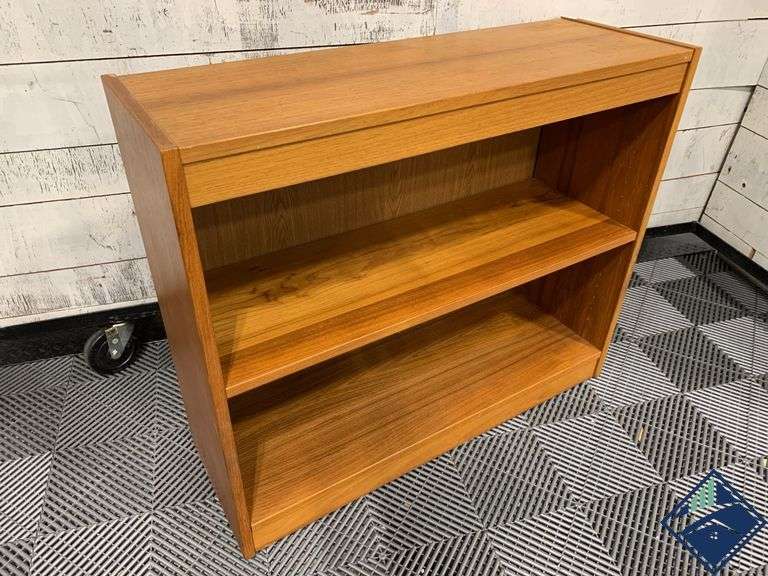 Short 2-Shelf Bookcase