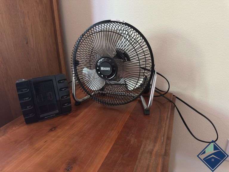 Massey Desk Fan and Clock