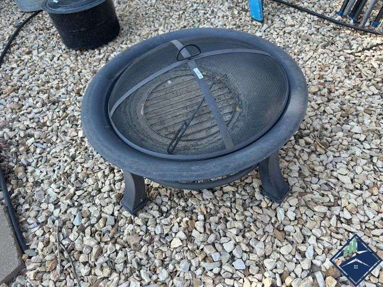 30" Metal Fire Pit