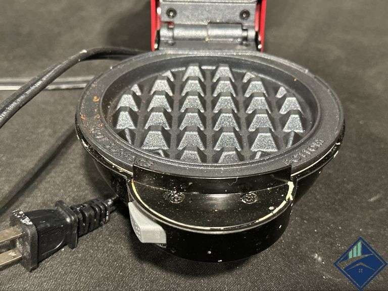 Dash Waffle Maker