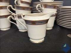Mikasa China 11 Setting Dinner Set