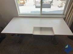 Table on Wheels
