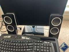 Samsung Monitor with Speakers, Keyboard & Web Cam