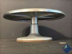 Metal Cake Display