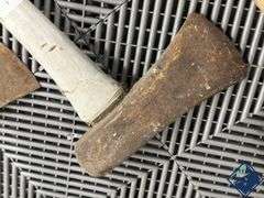 Axes & Hatchets