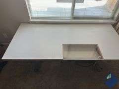 Table on Wheels