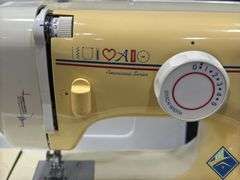 Simplicity Pioneer ll Sewing Machine with Case