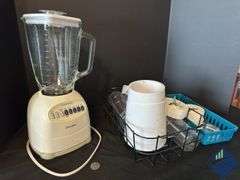 Osterizer Blender and Tribest Small Blender