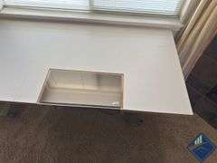 Table on Wheels