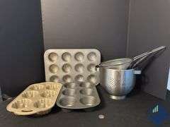 Muffin Tins, Strainer & Sifters