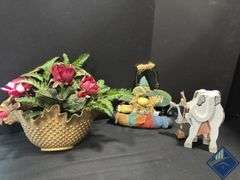 Wooden Stool, Home Decor, Figurines, etc.