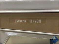 Kenmore Sewing Machine Zigzag 158 13200 with Case