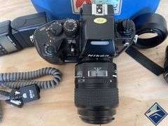 Nikon MB-21 Camera, Lens, and Case