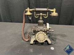 Eiffel Tower Telephone Reproduction