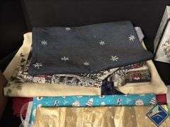 Lunch Bags, Christmas Gift Bags/Boxes & Christmas Table Cloths