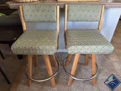 Cushioned Swivel Barstool