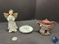 Wooden Stool, Home Decor, Figurines, etc.