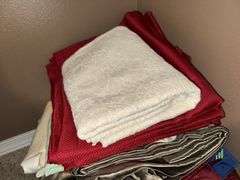 Table Linen Assortment & Curtain