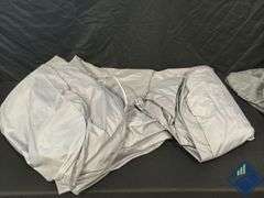 Full Sized Aerobed Air Mattress - Retail: $ 149.99   - Like New