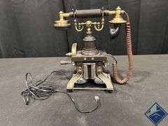 Eiffel Tower Telephone Reproduction