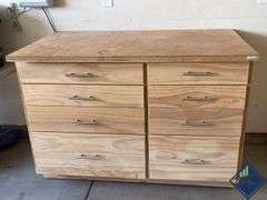 8 Drawer Workbench