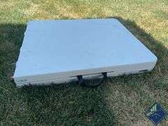 Lifetime 5ft Folding Table
