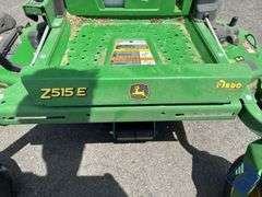 John Deere Z515E ZTrak Riding Lawn Mower *RUNS AND WORKS WITH WARRENTY* - See notes for details