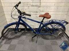 Jamis Commuter 3 Bike