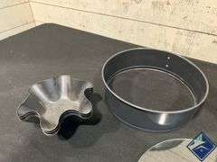 Food Network Bread Maker & Pans