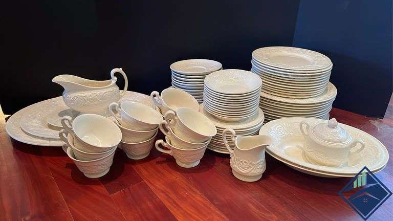 Wedgwood Patrician China Set