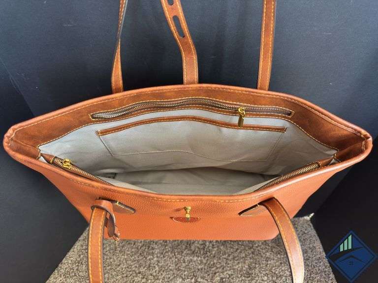 Dooney & Burke Shoulder Bag