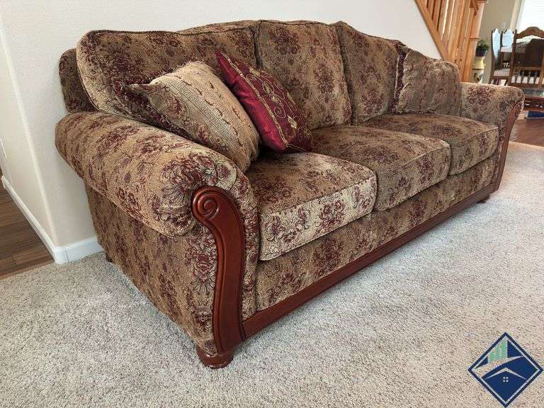 Victorian Style Couch