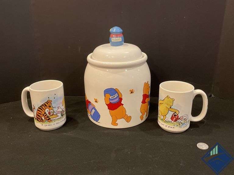 Winnie Tthe Pooh Cookie Jar & Mugs