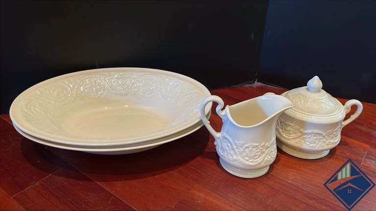 Wedgwood Patrician China Set