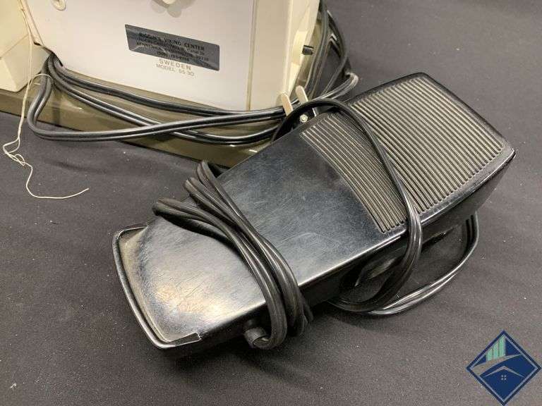 Viking Husqvarna Sewing Machine