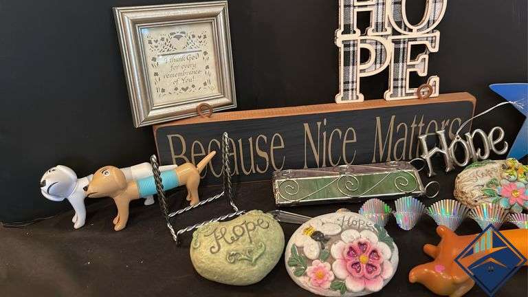 “Hope” Home Decor