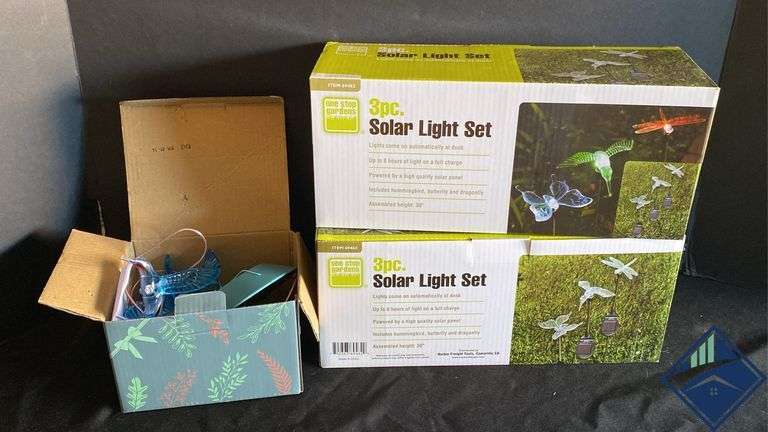 Bird Themed Yard Lights