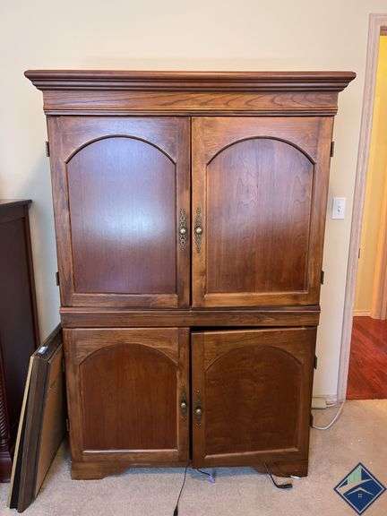 Wooden Computer Desk Armoire with Dell Monitor & Printer
