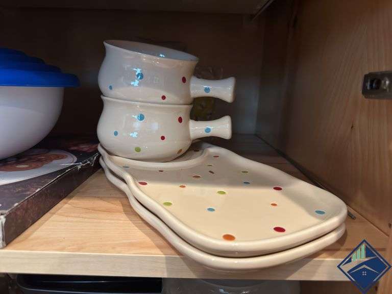BBQ Set, Cake Plate, Baking Dishes, etc.