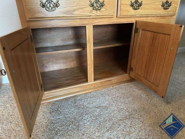 Lighted Glass Shelf Hutch with Grapevines