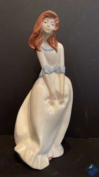 Vintage Mirmasu Porcelain Girl Figurines