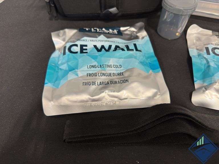 Titan Lunchbox