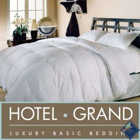 Hotel Grand Luxury 650 Fill Power Down Comforter King Size 108x98 - Retail: $ 119.99   - Like New - 