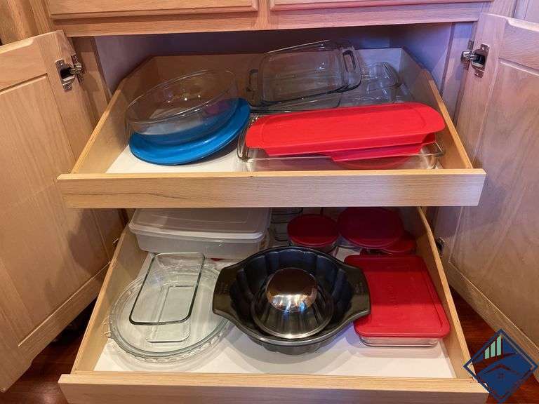 Pyrex & Anchor Casserole Pans, Cake Pans, etc.